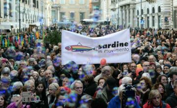 sardine_roma_flash_mob