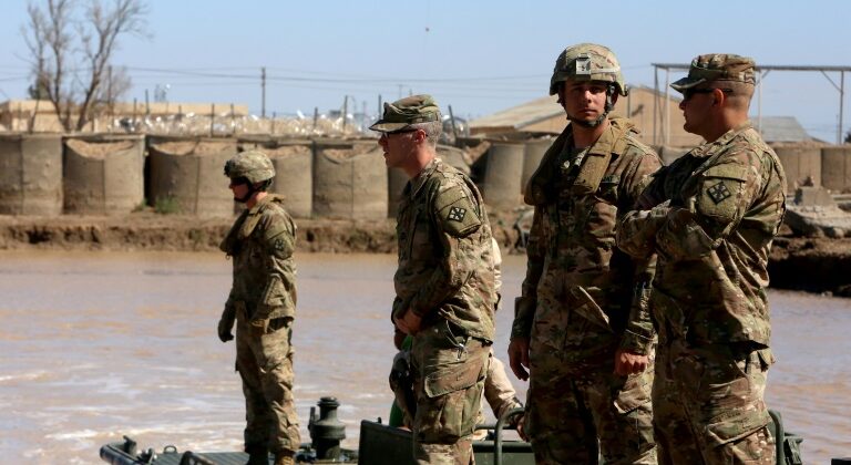 Base irachena a Taji